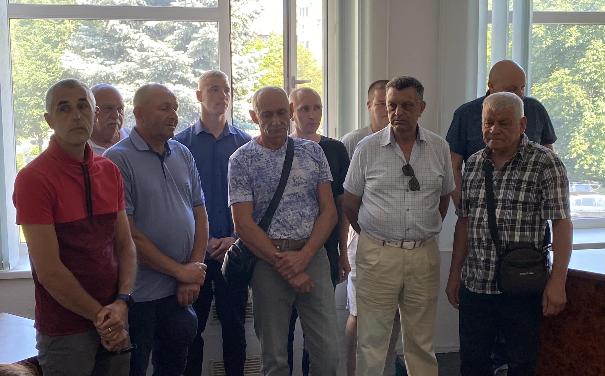 Добровольці, що допомагали рятувати Херсонщину, були відзначені місцевою владою Броварів